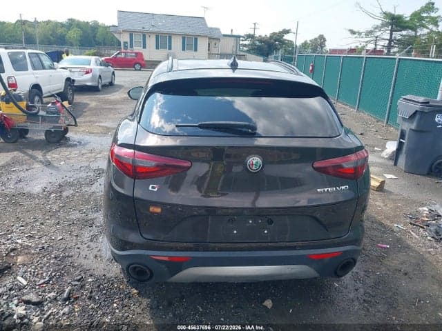2018 ALFA ROMEO STELVIO SPORT AWD 17