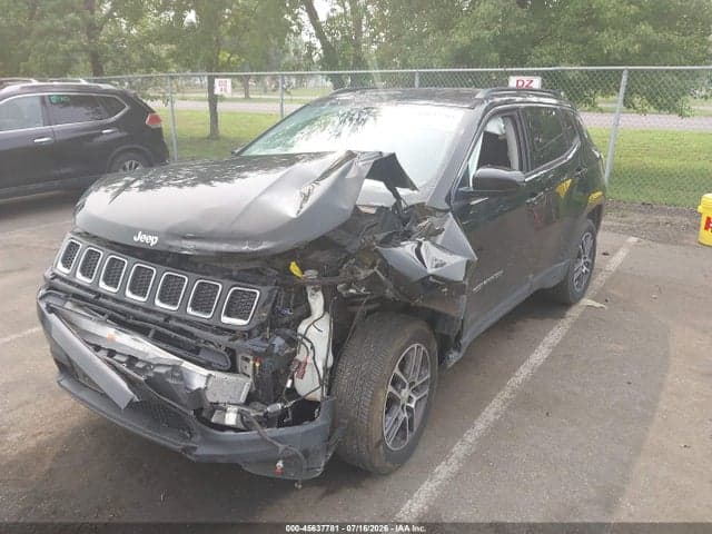 2017 JEEP COMPASS LATITUDE 2