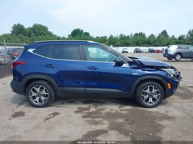 2022 KIA SELTOS EX 14
