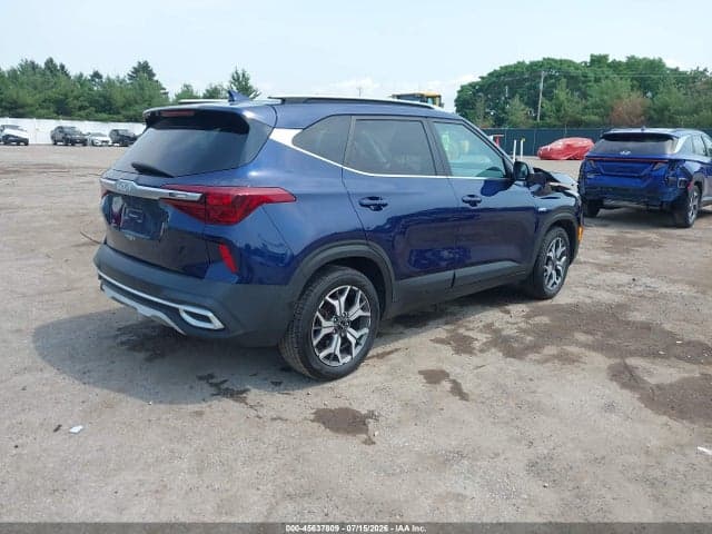 2022 KIA SELTOS EX 4