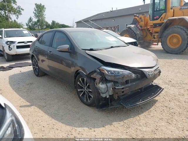 2018 TOYOTA COROLLA SE - 1