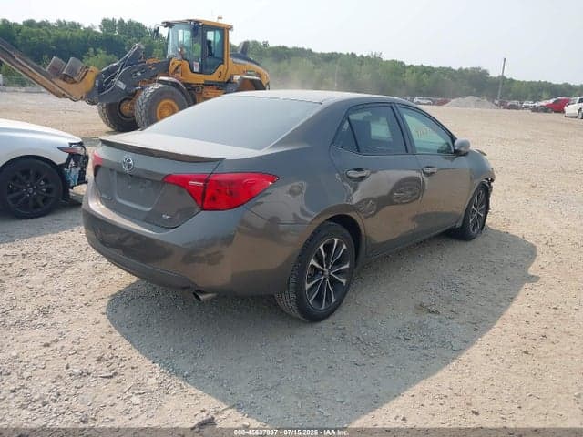 2018 TOYOTA COROLLA SE 4