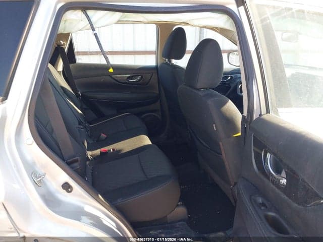 2018 NISSAN ROGUE S 8