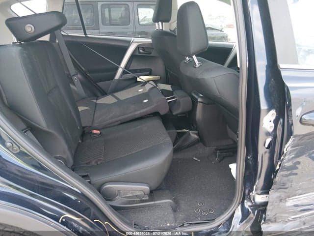 2017 TOYOTA RAV4 LE 8