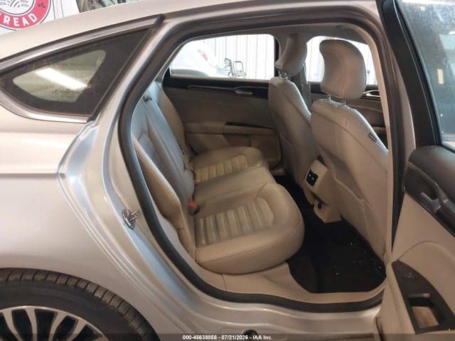 2017 FORD FUSION SE 8