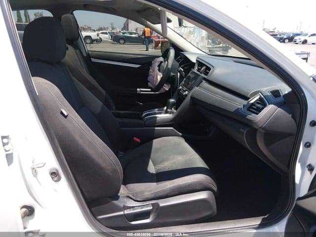2018 HONDA CIVIC EX 5