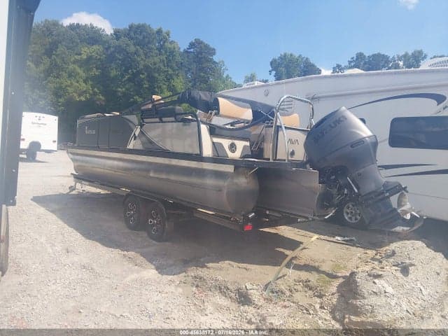 2025 AVALON PONTOON AND TRAILER 3