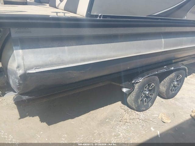 2025 AVALON PONTOON AND TRAILER 6