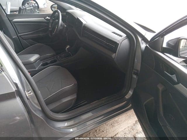 2025 VOLKSWAGEN JETTA 1.5T SPORT 5