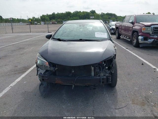 2018 TOYOTA COROLLA LE 13