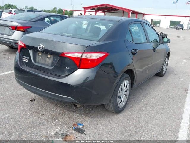 2018 TOYOTA COROLLA LE 4