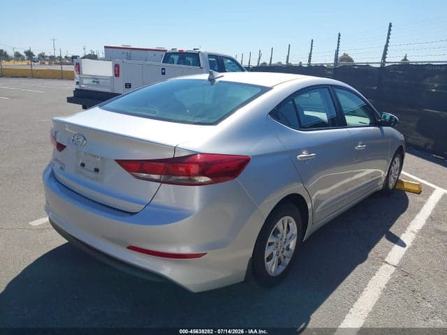 2017 HYUNDAI ELANTRA SE - 1