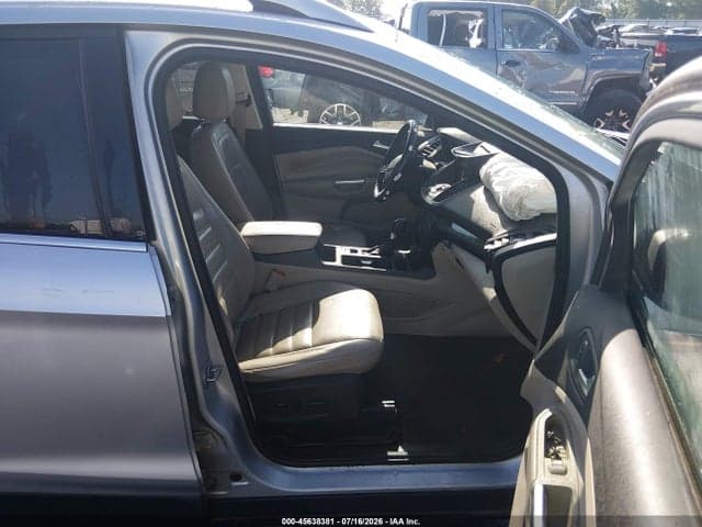 2017 FORD ESCAPE TITANIUM 5