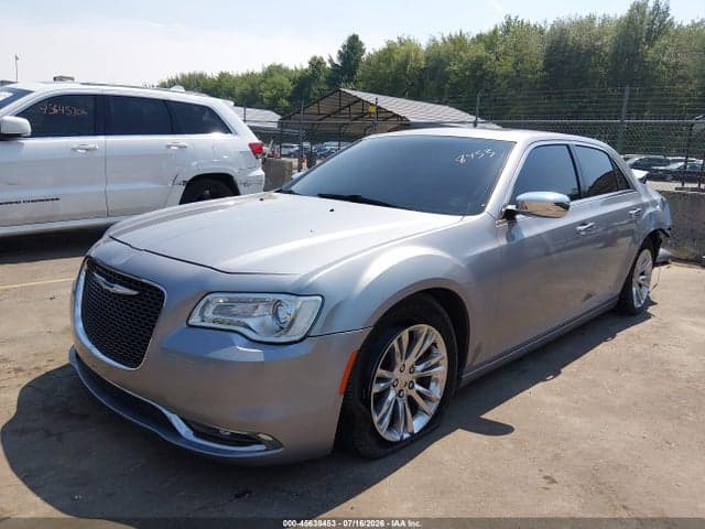 2017 CHRYSLER 300C 2