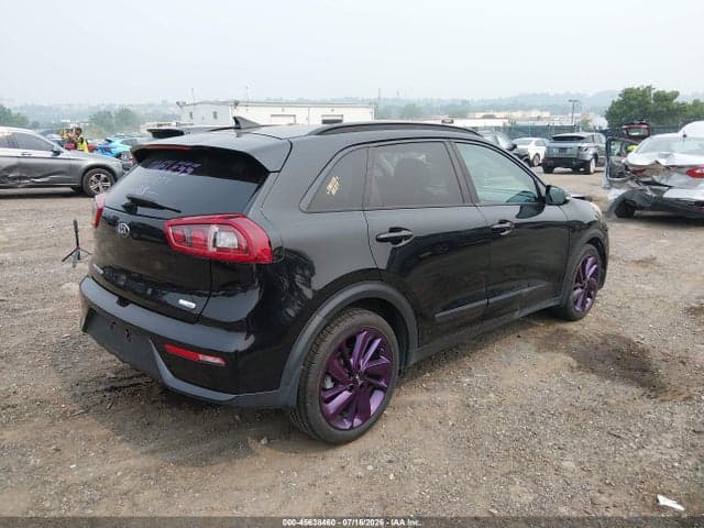 2017 KIA NIRO EX 4