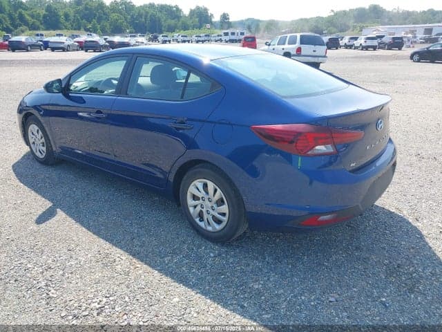 2020 HYUNDAI ELANTRA SE 3