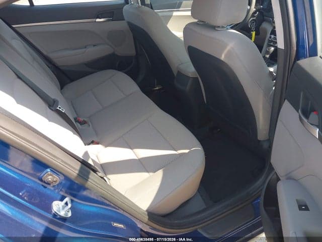 2020 HYUNDAI ELANTRA SE 8