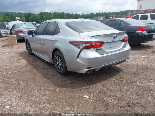 2021 TOYOTA CAMRY SE HYBRID 3