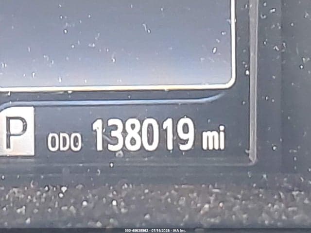 2017 TOYOTA CAMRY SE 15