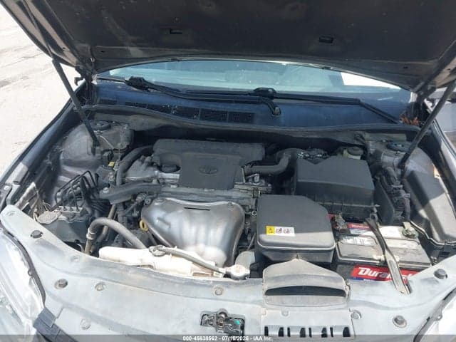 2017 TOYOTA CAMRY SE 10