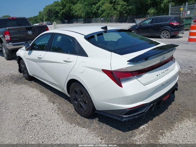 2023 HYUNDAI ELANTRA SEL 3