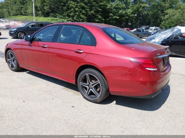 2018 MERCEDES-BENZ E 300 4MATIC 3