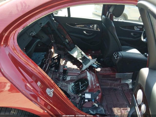 2018 MERCEDES-BENZ E 300 4MATIC 8