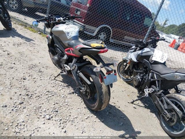 2021 TRIUMPH MOTORCYCLE STREET TRIPLE R (LRH) 3