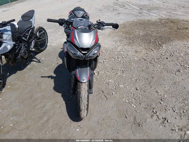 2021 TRIUMPH MOTORCYCLE STREET TRIPLE R (LRH) 5