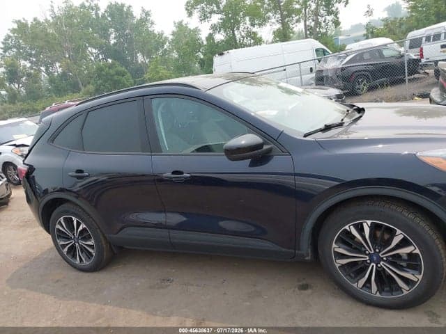 2021 FORD ESCAPE SE 13