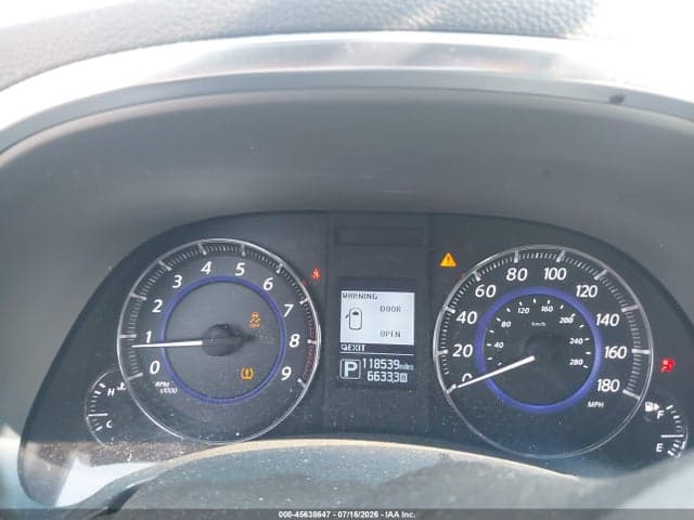 2017 INFINITI QX70 7