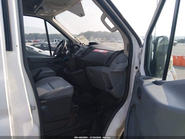2019 FORD TRANSIT-150 5