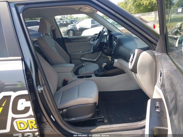 2021 KIA SOUL LX 5