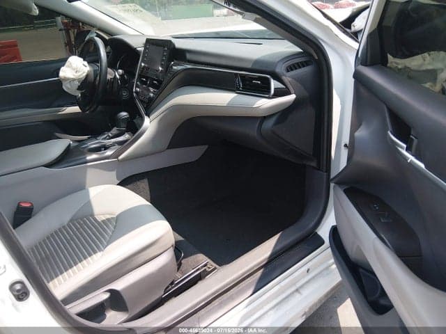 2021 TOYOTA CAMRY SE 5