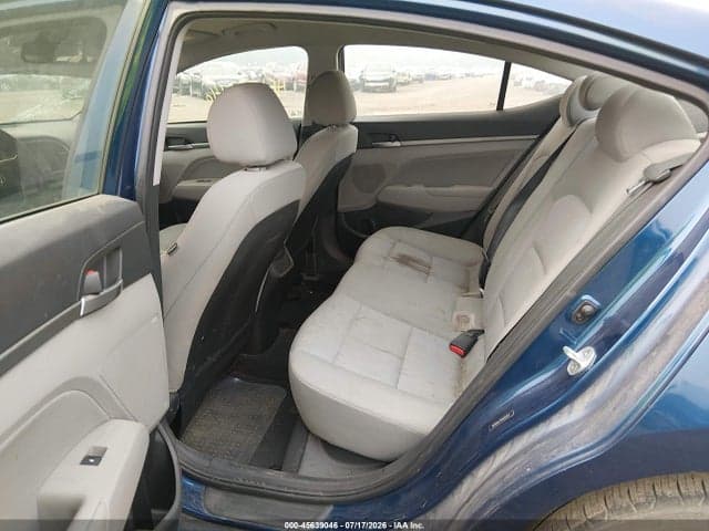2017 HYUNDAI ELANTRA SE 8