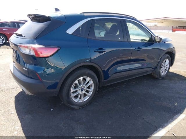 2020 FORD ESCAPE SE 4
