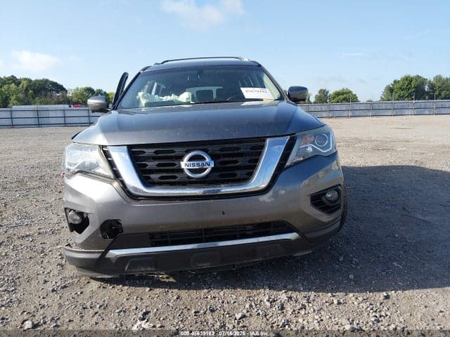 2018 NISSAN PATHFINDER PLATINUM 11