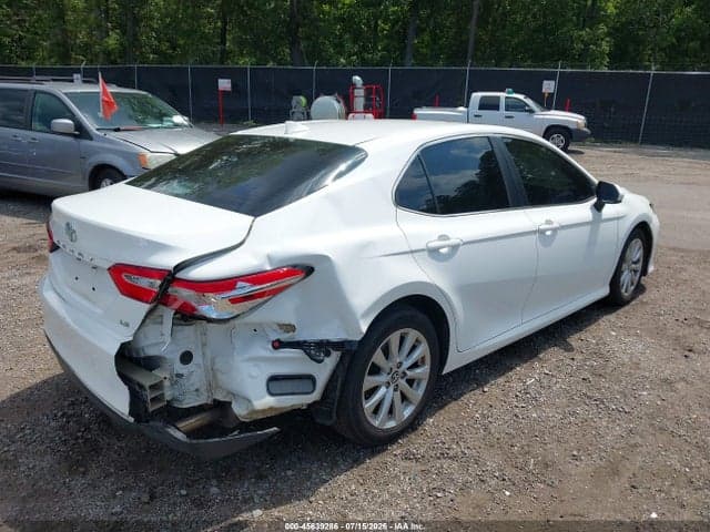2020 TOYOTA CAMRY LE 4