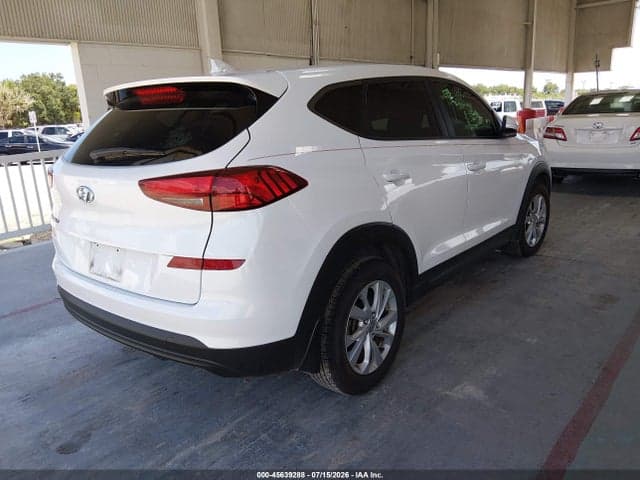 2021 HYUNDAI TUCSON SE 4