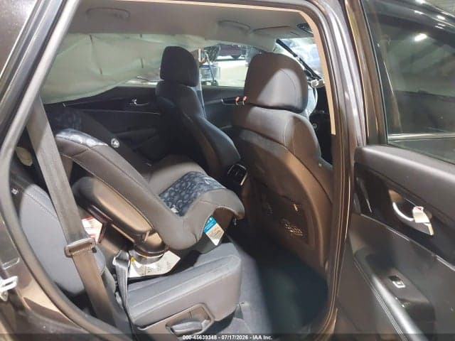 2017 KIA SORENTO 3.3L LX 8