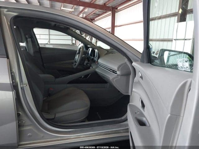 2021 HYUNDAI ELANTRA SE 5