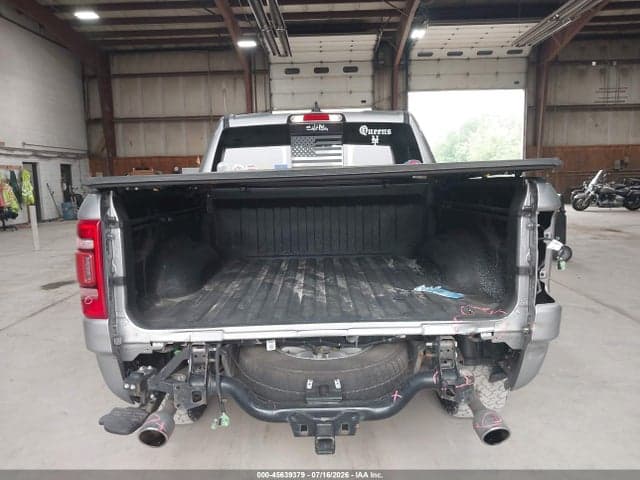 2022 RAM 1500 LARAMIE 4X4 5'7 BOX 17
