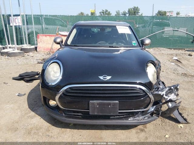 2017 MINI CLUBMAN COOPER 12