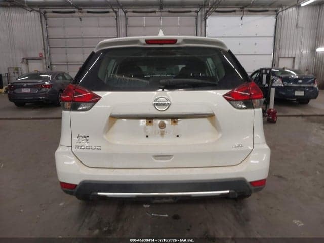 2018 NISSAN ROGUE S 16
