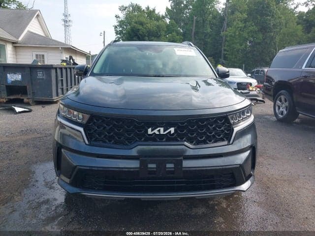 2022 KIA SORENTO S 12