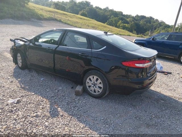 2019 FORD FUSION S 3