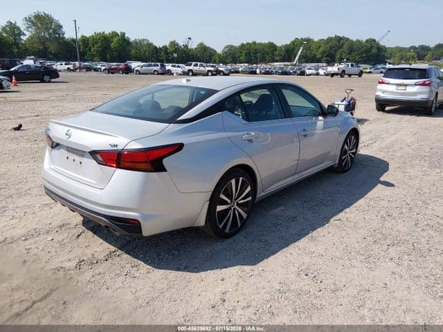 2020 NISSAN ALTIMA SR FWD 4