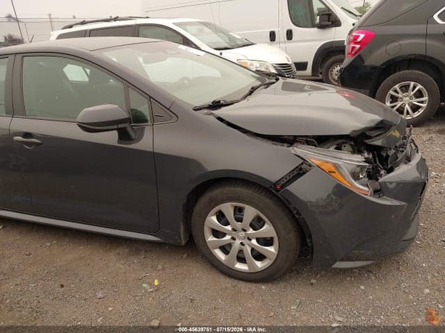 2024 TOYOTA COROLLA LE 18