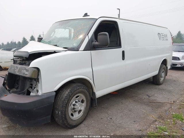 2017 CHEVROLET EXPRESS 3500 WORK VAN 2