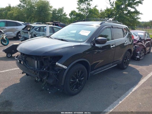 2017 NISSAN ROGUE SV 2